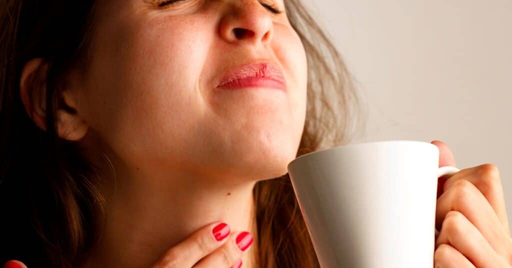 כאבי גרון – ממה הם נובעים וכיצד הם משפיעים עלינו?