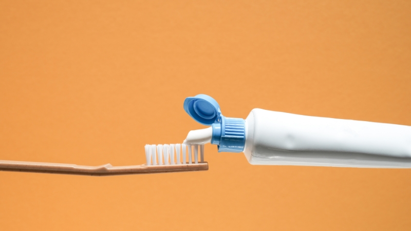 משחת שיניים להלבנה