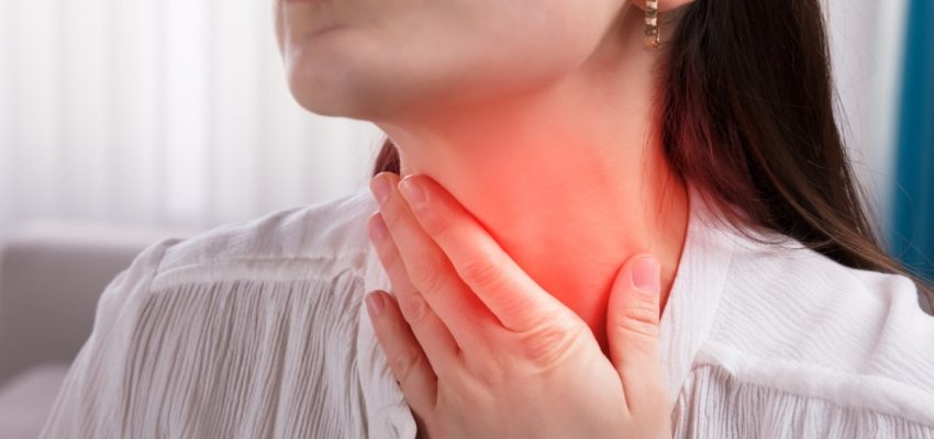 הגרון שוב כואב? אלו 5 להתמודדות באמצעים טבעיים עם כאבי גרון