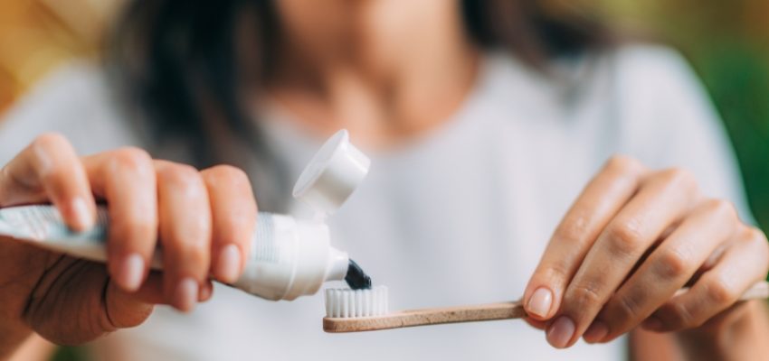 משחת שיניים להלבנה